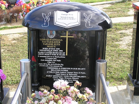 TEMPLE FALE 1.JPG